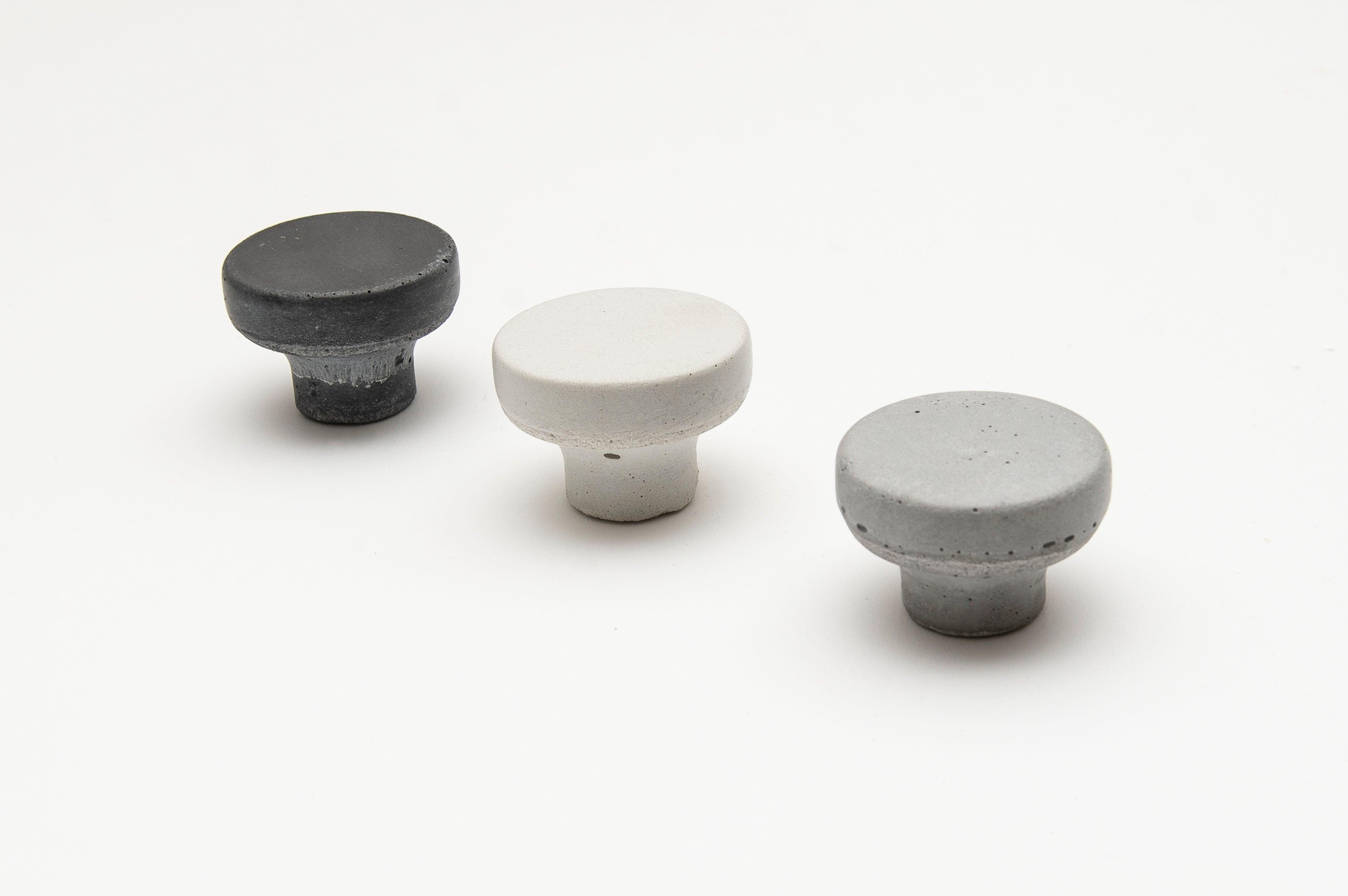 Knopp Lervik - Vit - Knokkbeslag