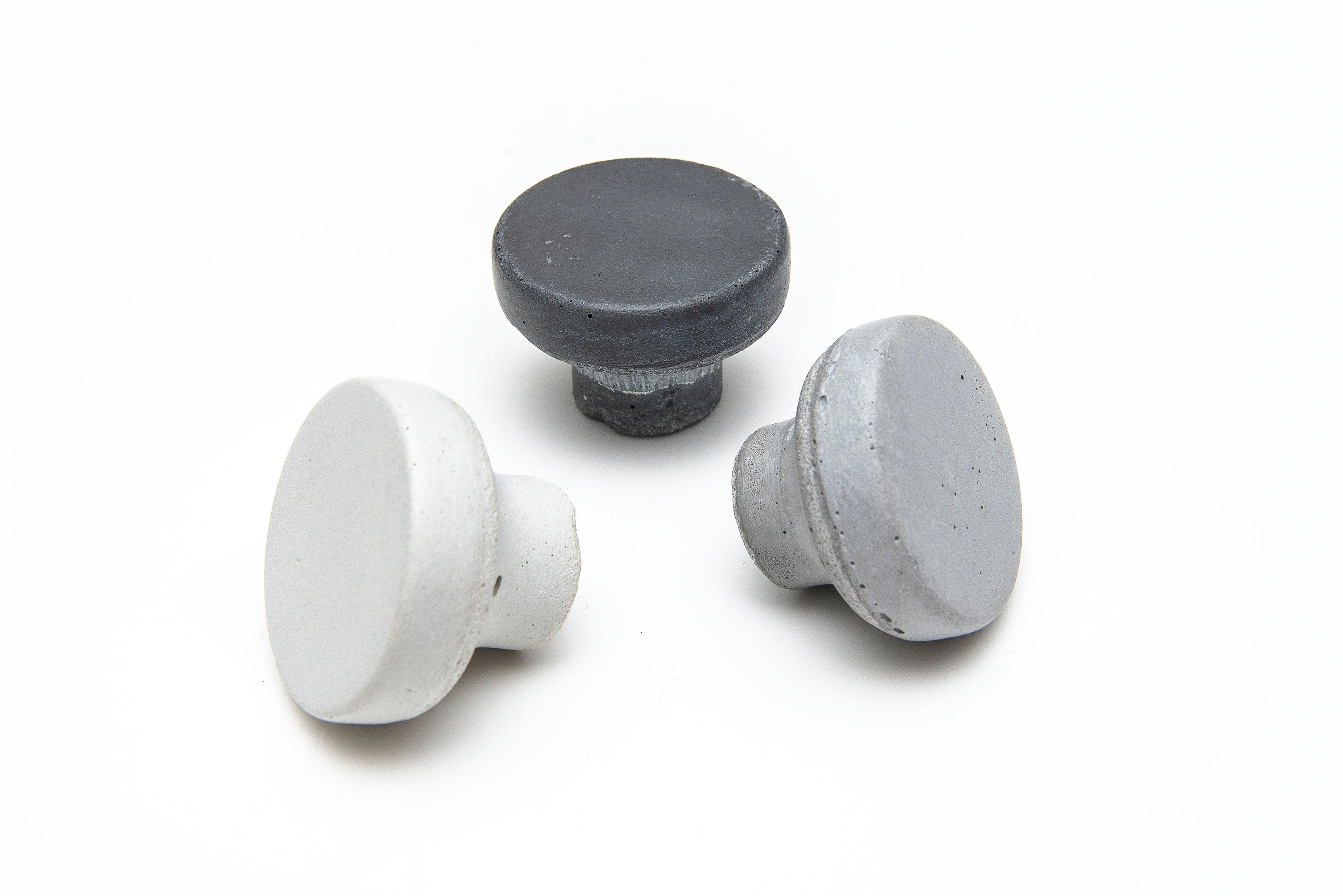 Knopp Lervik - Mörkgrå - Knokkbeslag